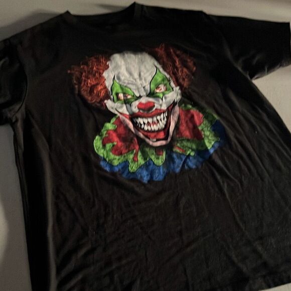 Way to Celebrate Halloween Creepy Clown Graphic T Size Large - Picture 3 of 8